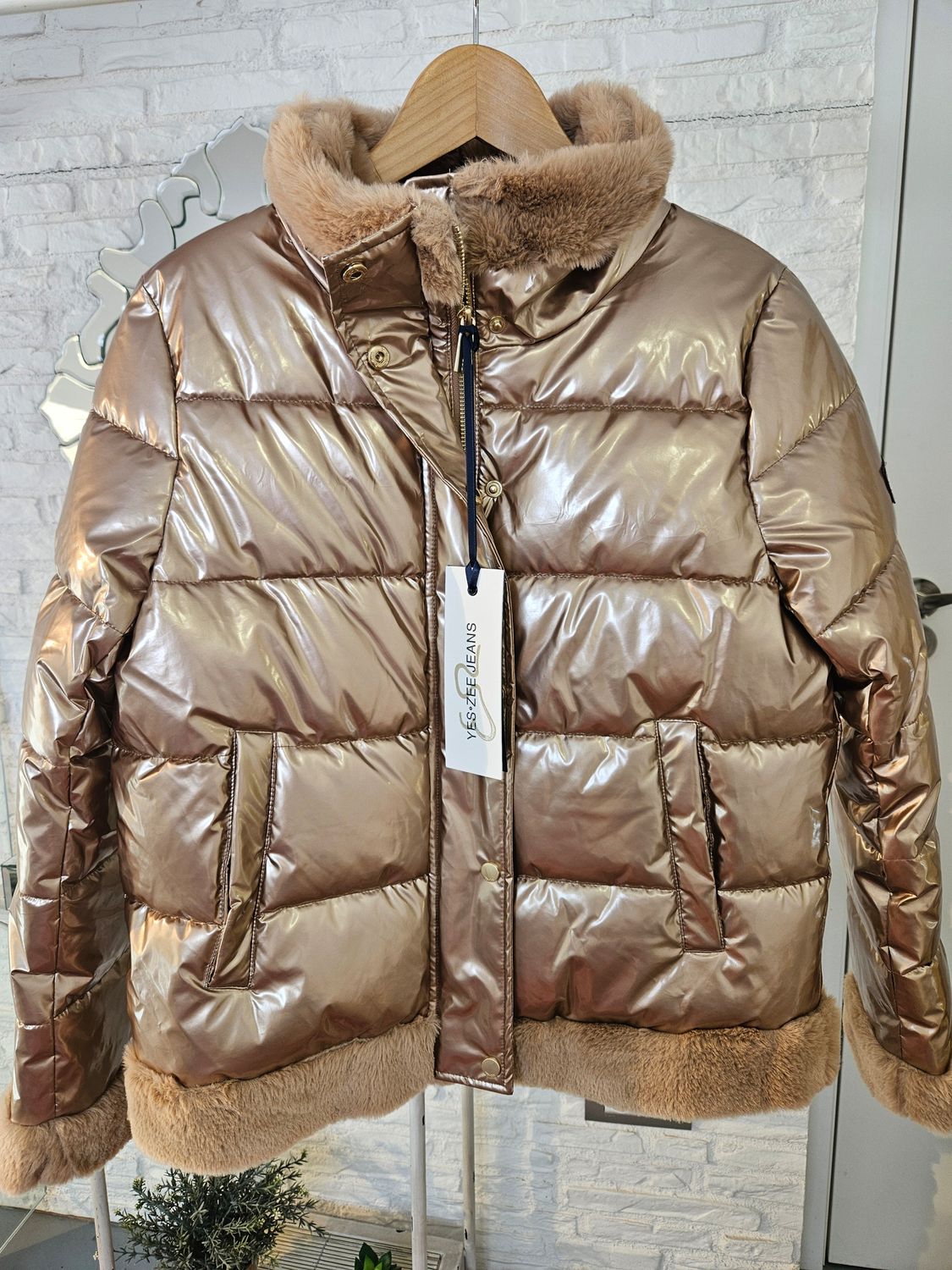 CHAQUETA ACOLCHADA CAMEL METAL CHAQUETA ACOLCHADA CAMEL METAL