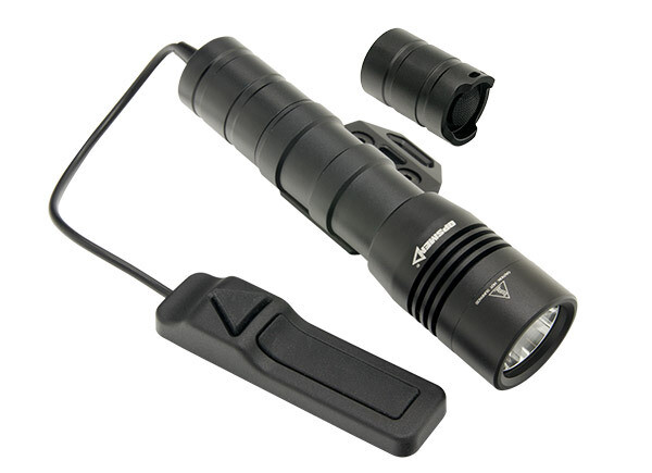 Opsmen FAST 502M M-LOK Weapon-Mounted Flashlight 800 lumens - Black