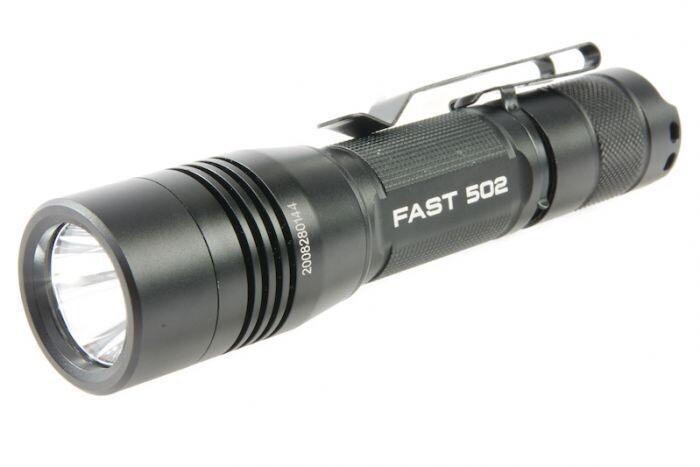 Opsmen FAST 502 Tactical Flashlight 800 lumens - Black