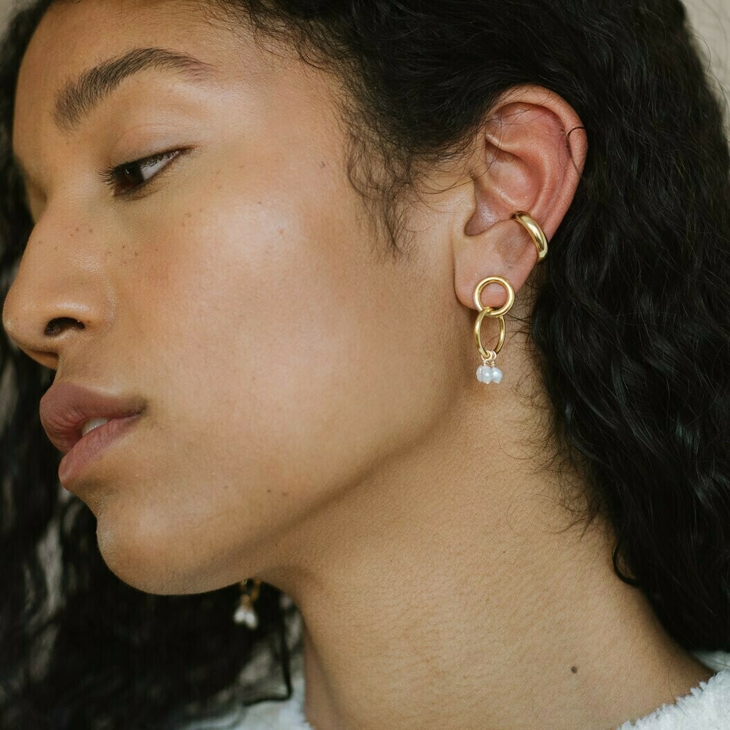 Kara Yoo Moira Mini Earrings Gold