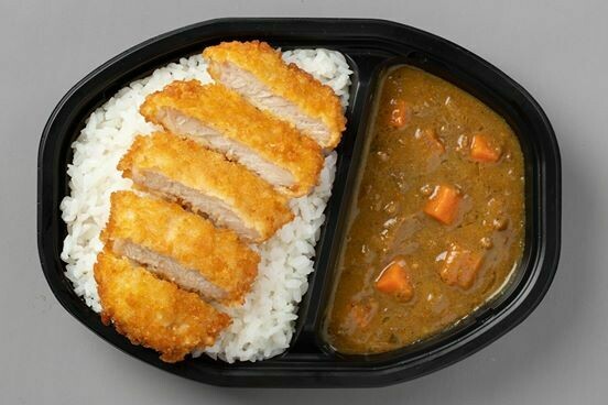 PORK KATSU CURRY BENTO (READY TO HEAT)