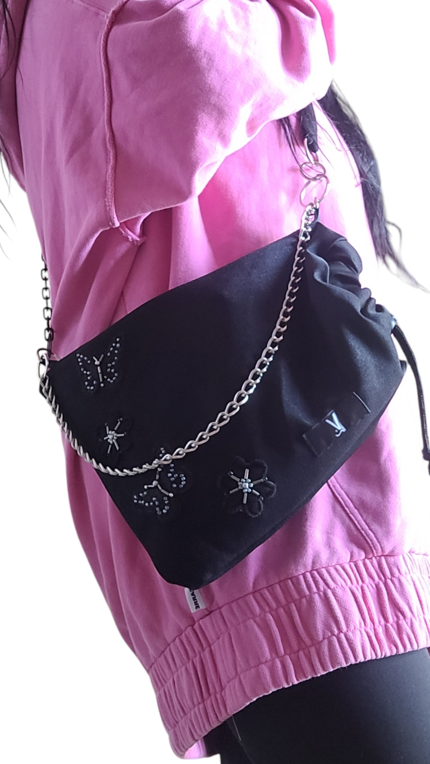 MBV MATTE BLACK SWING BAG