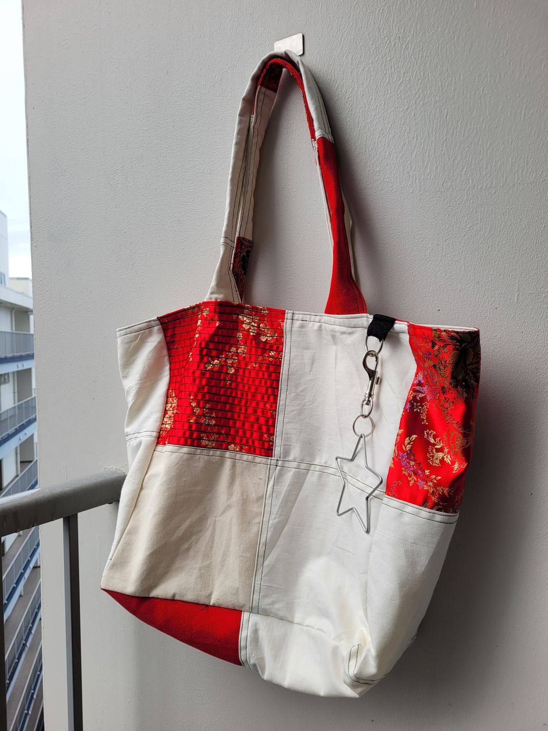 SATIN STAR TOTE 💫