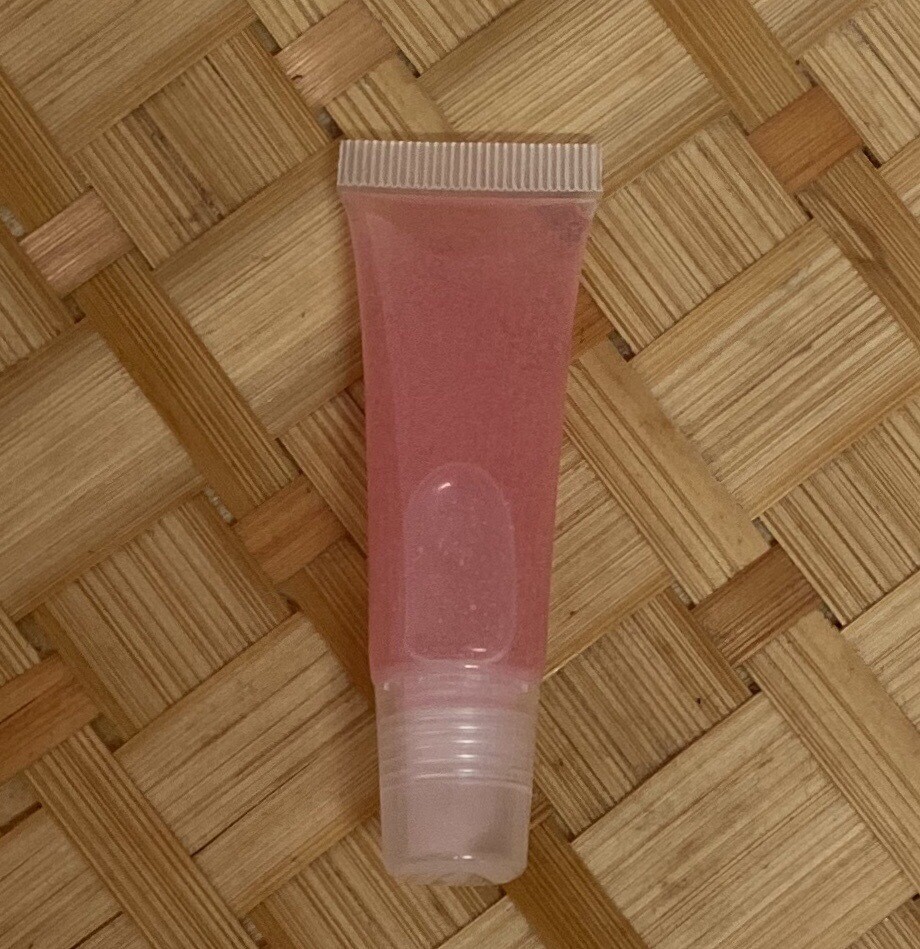 rose petal gloss, scent : watermelon, 8ml