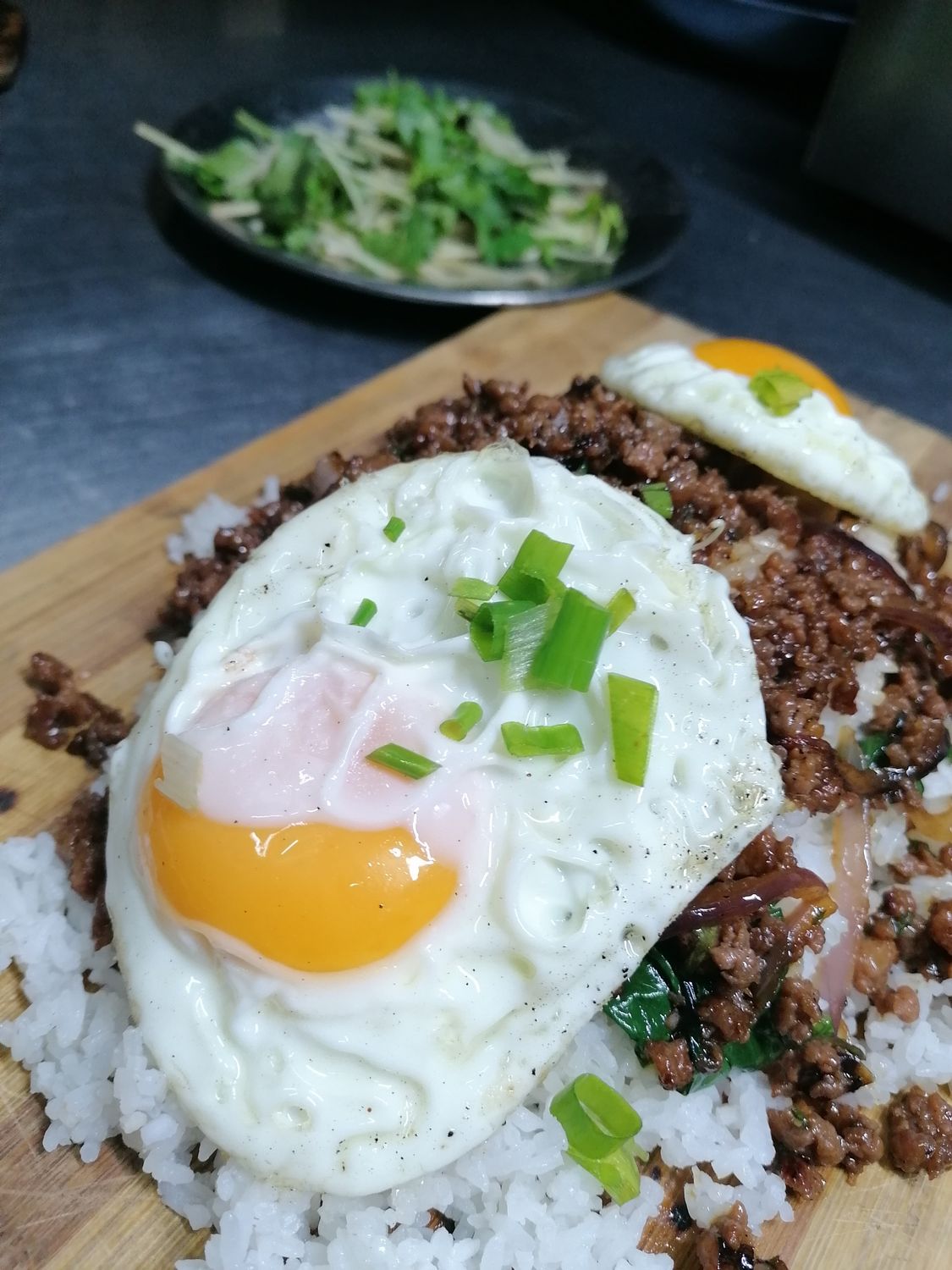 Thai Beef Grapau