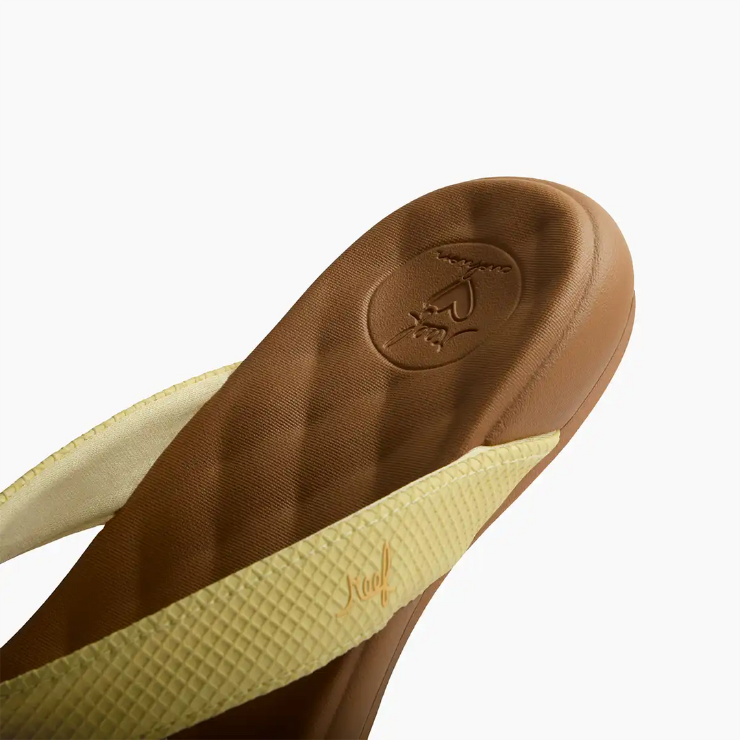 Reef Cushion Harmony