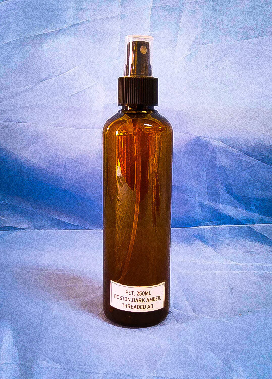 PET 150 mL Boston Dark Amber Plastic Container Threaded with Black Ribbed Pump Sprayer PET 150 mL Boston Dark Amber Plastic Container Threaded with Black Ribbed Pump Sprayer