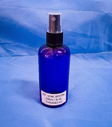 PET 120 mL Boston Cobalt Blue Plastic Bottle Threaded with Black Ribbed Pump Spray