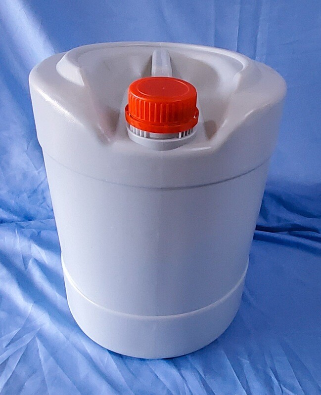 Heavy Duty Dirty White Pail for Liquid with Tamper Proof Red Cap and Plug 20 Liters Capacity