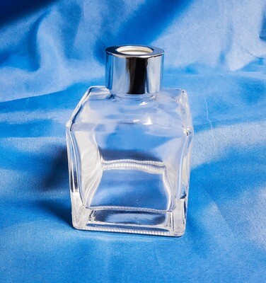 Square Clear 150 mL Reed Diffuser Glass Bottle with Shiny Silver Cap and Plug