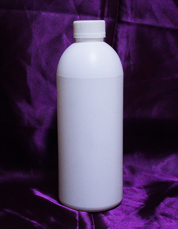 White Imperial Round Industrial Bottle with Cap 1000 ml