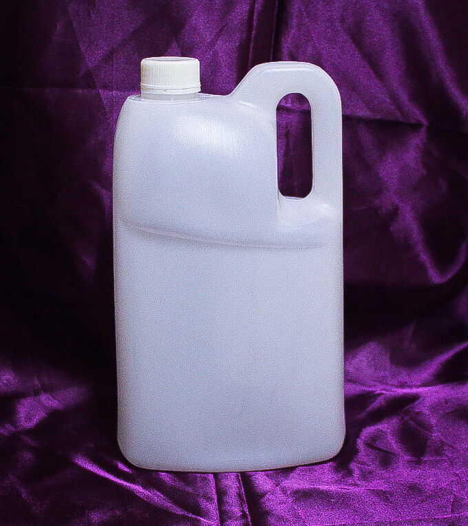 HDPE Rectangular Gallon Plastic Bottle with Cover Capacity 3.785L