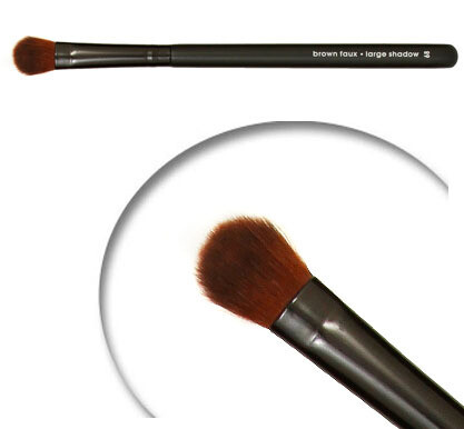 LUVU Beauty | Cosmetic Brush | Large Shadow