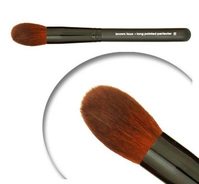LUVU Beauty | Cosmetic Brush | Long Pointed Perfector