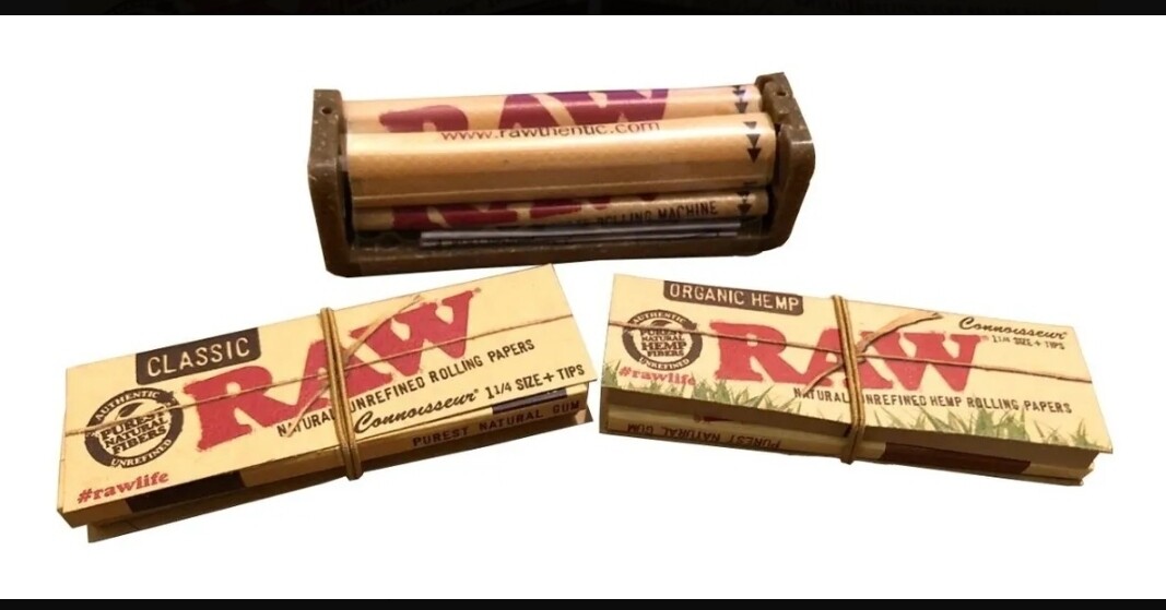 Pack roladora con 2 paquetes de zigzag RAW