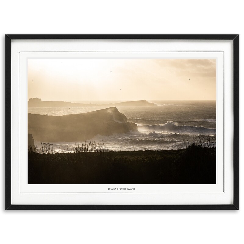 Drama Porth Island