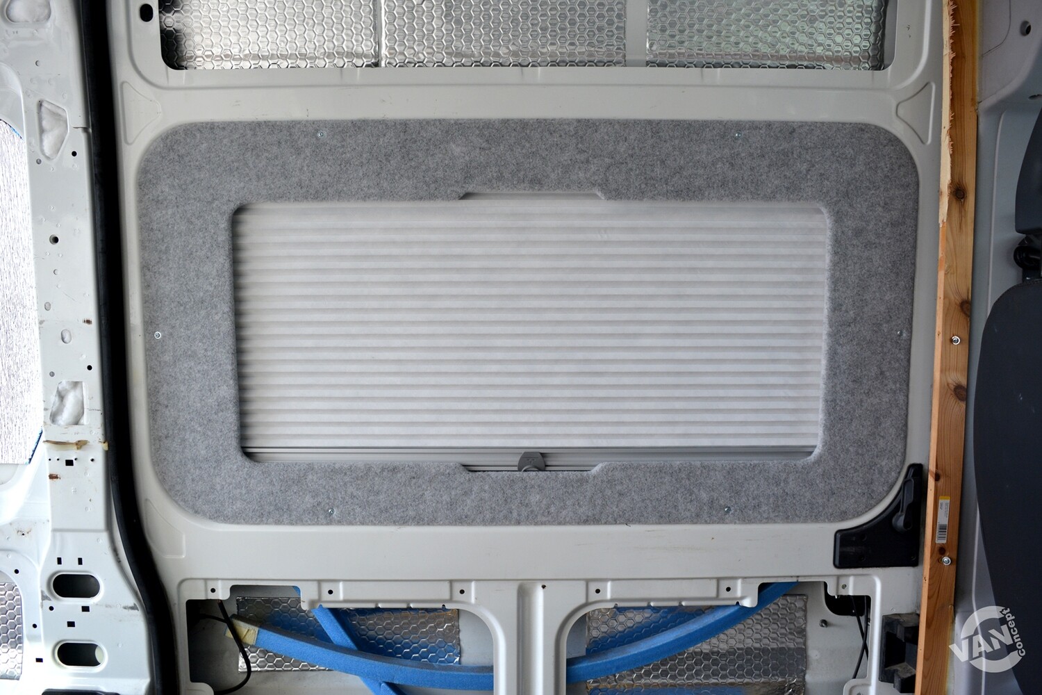 Sliding Door Window Integrated Blind - Citroen Relay/Fiat Ducato/Peugeot Boxer (2006 onwards)