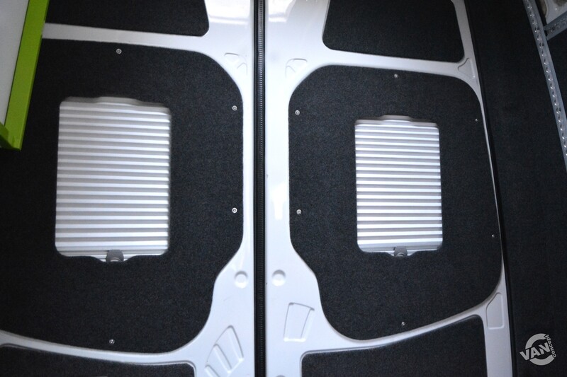 Rear Door Window Integrated Blind - VW Crafter (2006-2017) / Mercedes Sprinter (2006-2018)
