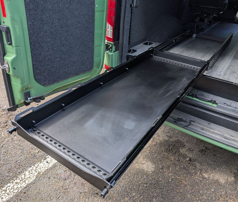 Aluminium Slide Out Tray