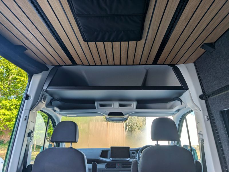 Aluminium Overhead Cab Shelf for VW Crafter / MAN TGE  (2017 onwards)
