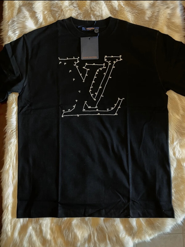 LV STITCH PRINT AND EMBROIDERED T-SHIRT