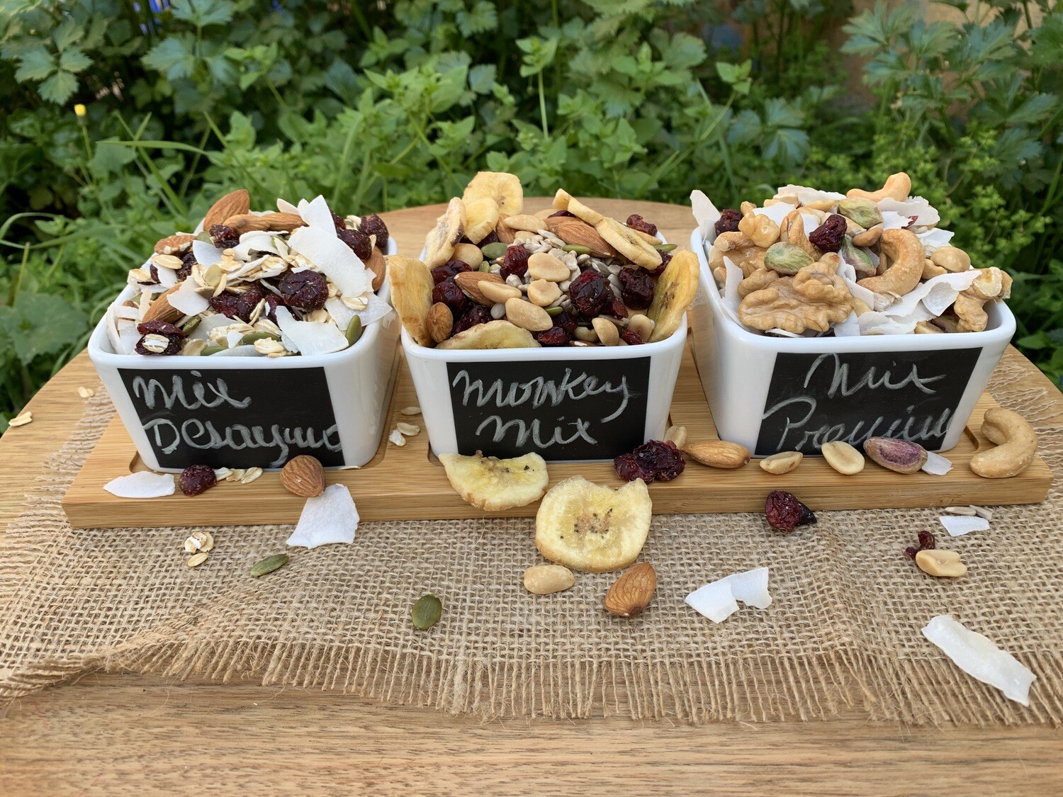 MIX de frutos secos, semillas y fruta deshidratada