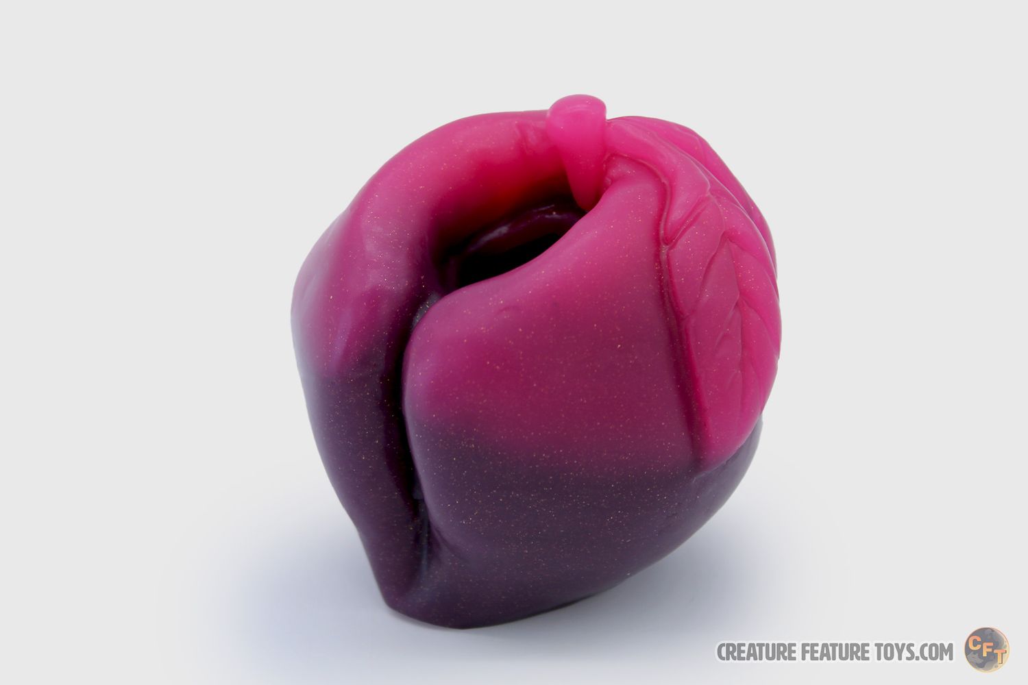 Peach Pit, Mini-Pen