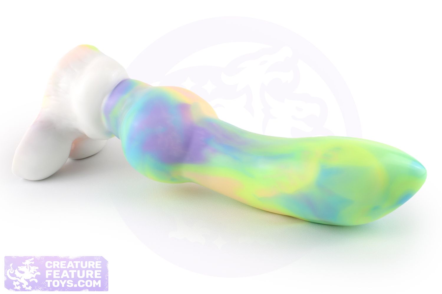 Retired Cyrus, Large