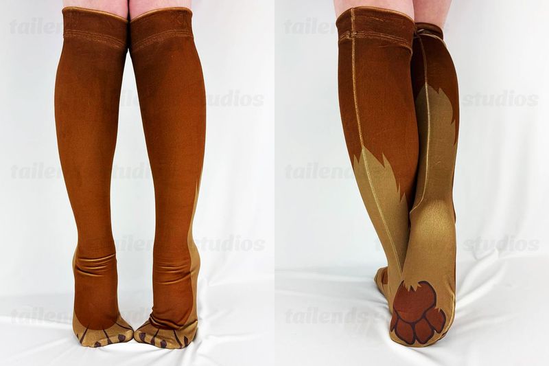 Cyrus the Werewolf - Mochi Pawsocks