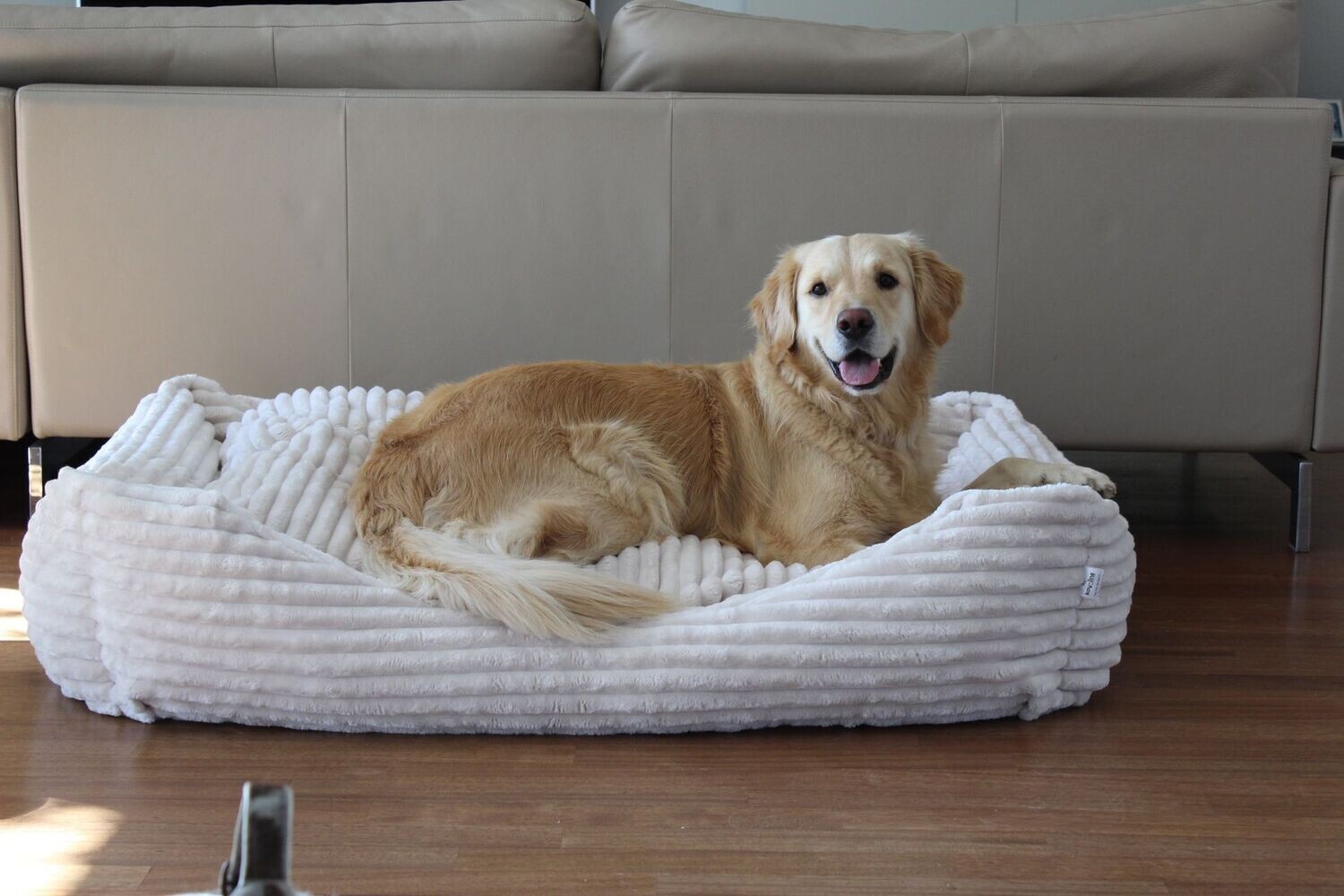 Luxus Hundebett FAKE FUR OFFWHITE