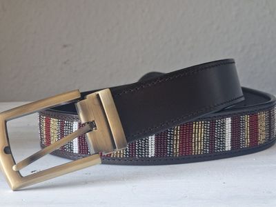 Leder Gürtel AMBER. NEW IN