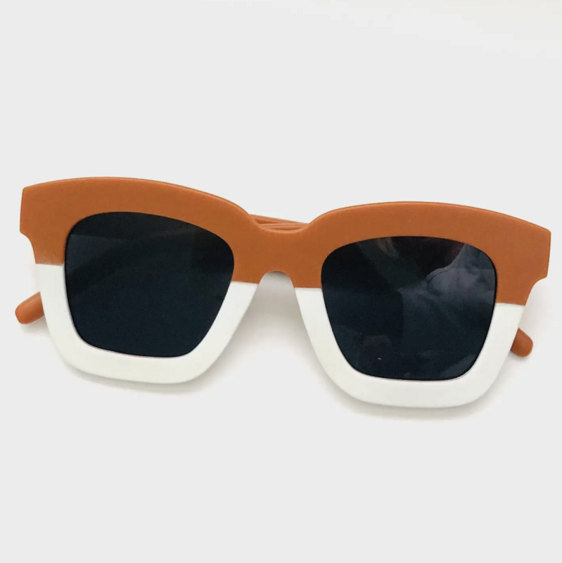 Iconic Retro Sunnies