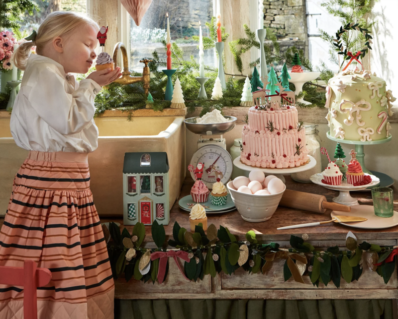 Meri Meri Festive House Cupcake Kit