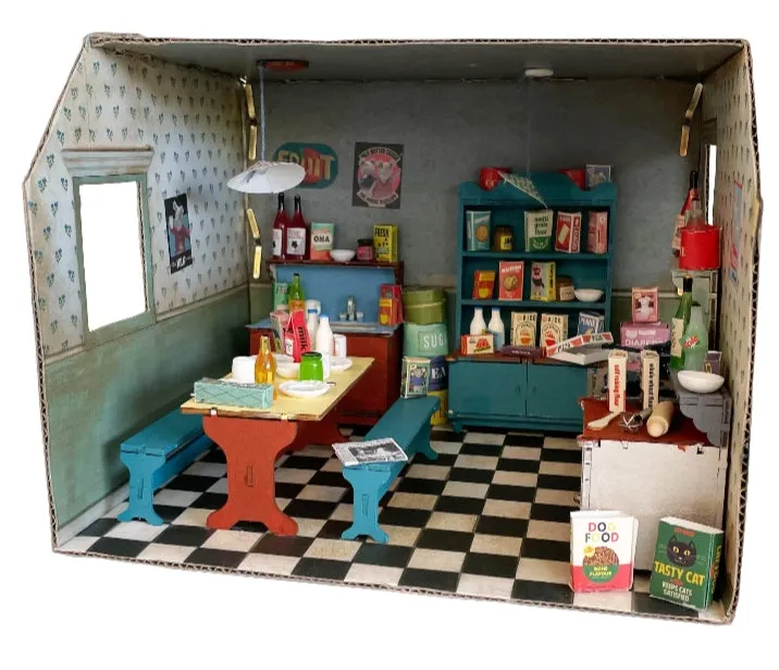 Sam &amp; Julia Kitchen Cardboard Room
