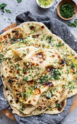 Fresh Minced Garlic Naan (Pack of 10)