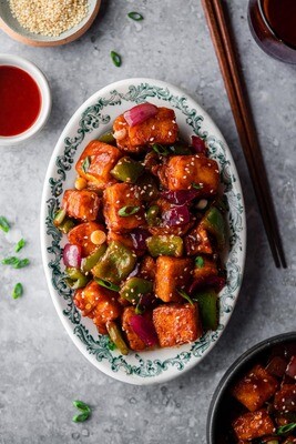 Chilli Paneer Party Tray