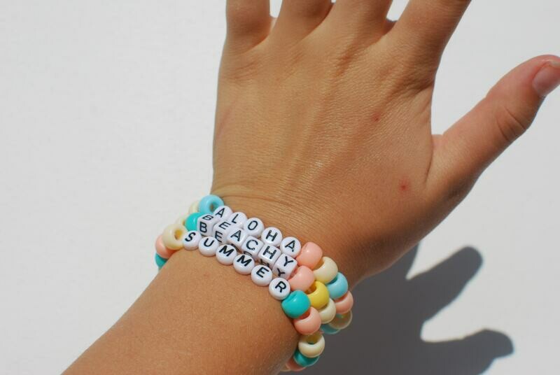 Vsco Beachy Summer Pony Bead Bracelet Set 3pc.