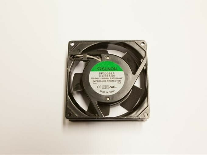 Replacement cooling fan for fibre optic light