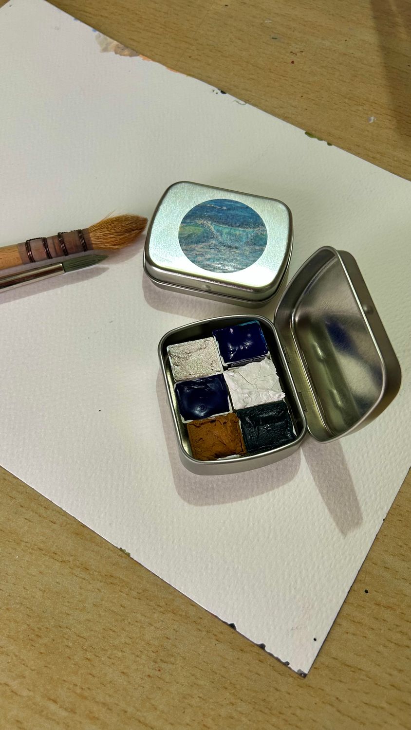 Barry&#39;s Handmade Watercolour Tin