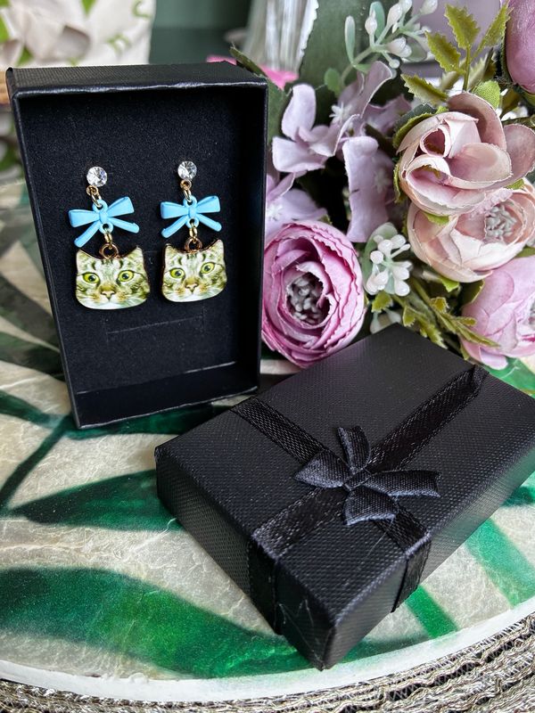 Cat Earrings With Blue Bow