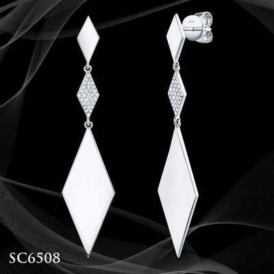 14 Karat Diamond Dangle Earrings 14 Karat Diamond Dangle Earrings