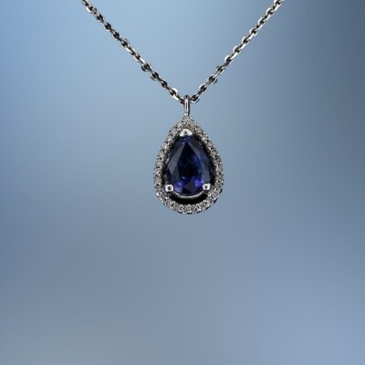 14KT WHITE GOLD PENDANT FEATURING 1 PEAR SHAPED NATURAL BLUE SAPPHIRE TOTALING 0.95 CTS AND 27 ROUND BRILLIANT DIAMONDS TOTALING 0.08 CTS