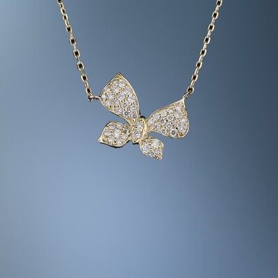 14KT YELLOW GOLD BUTTERFLY DIAMOND PENDANT FEATURING 46 ROUND BRILLIANT CUT DIAMONDS TOTALING 0.26 CTS