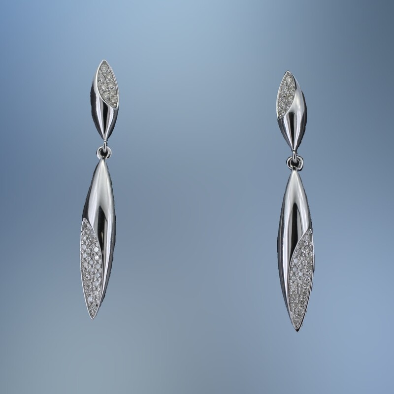 14KT WHITE GOLD AND DIAMOND LADY'S DANGLE EARRINGS FEATURING ROUND BRILLIANT CUT DIAMONDS TOTALING 0.31 CTS