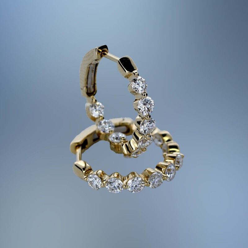 14KT YELLOW  GOLD ROUND  DIAMOND INSIDE/OUTSIDE HOOP EARRINGS FEATURING 18  ROUND BRILLIANT DIAMONDS TOTALING 1.51 CTS