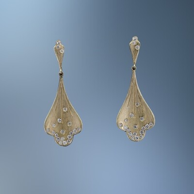 14KT YELLOW GOLD DIAMOND FAN BRUSHED EARRINGS FEATURING 40 ROUND BRILLIANT CUT DIAMONDS TOTALING .37 CTS