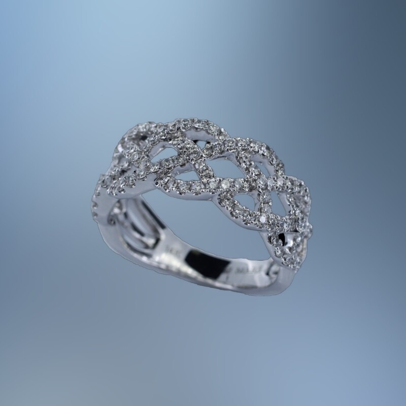 ONE 14KT WHITE GOLD LADYS NATURAL DIAMOND RING CONTAINING .75 CT TOTAL WEIGHT OF NATURAL ROUND BRILLIANT CUT DIAMONDS. 