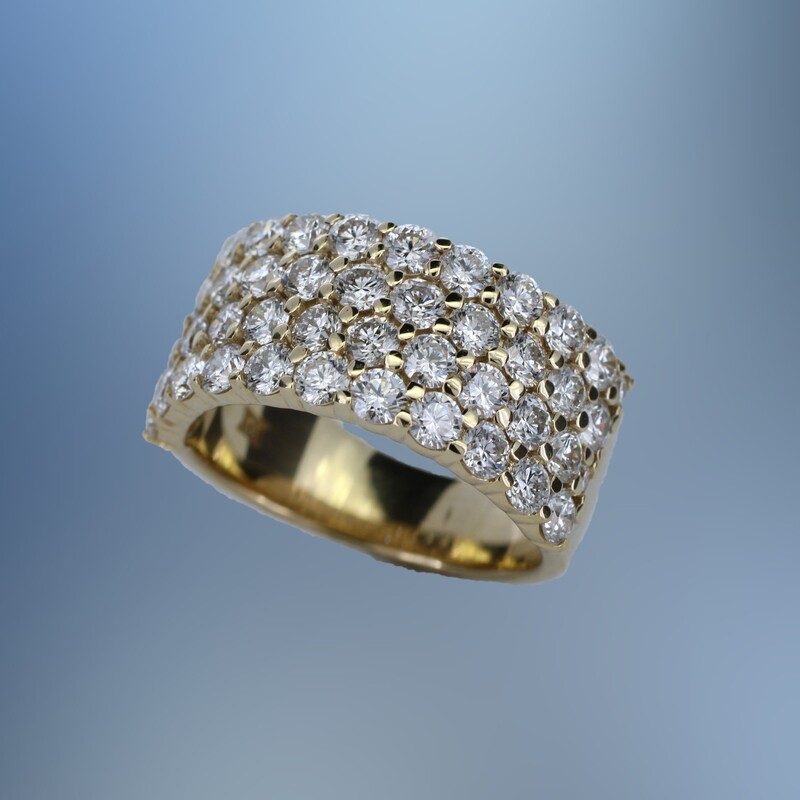 14 KT YELLOW GOLD DIAMOND BAND FEATURING 46 ROUND BRILLIANT CUT TOTALING 2.59 CTS