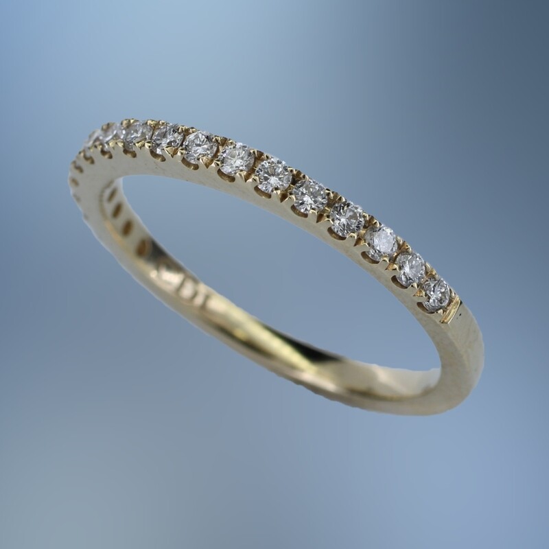 14 KT YELLOW GOLD DIAMOND WEDDING BAND