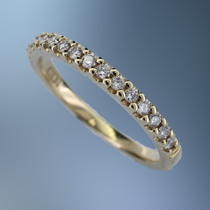 14KT YELLOW GOLD PAVE DIAMOND WEDDING BAND